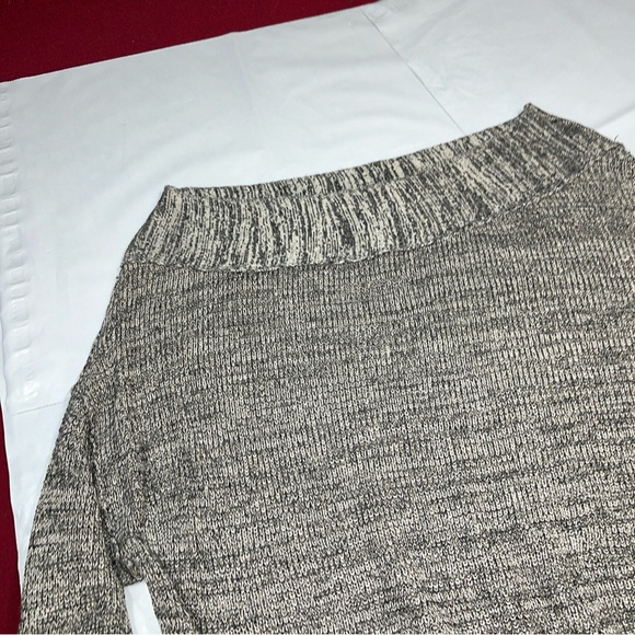 Free People ALANA sweater gray Black OFF Shoulder wide Neck marled XS Oversized - Picture 14 of 16